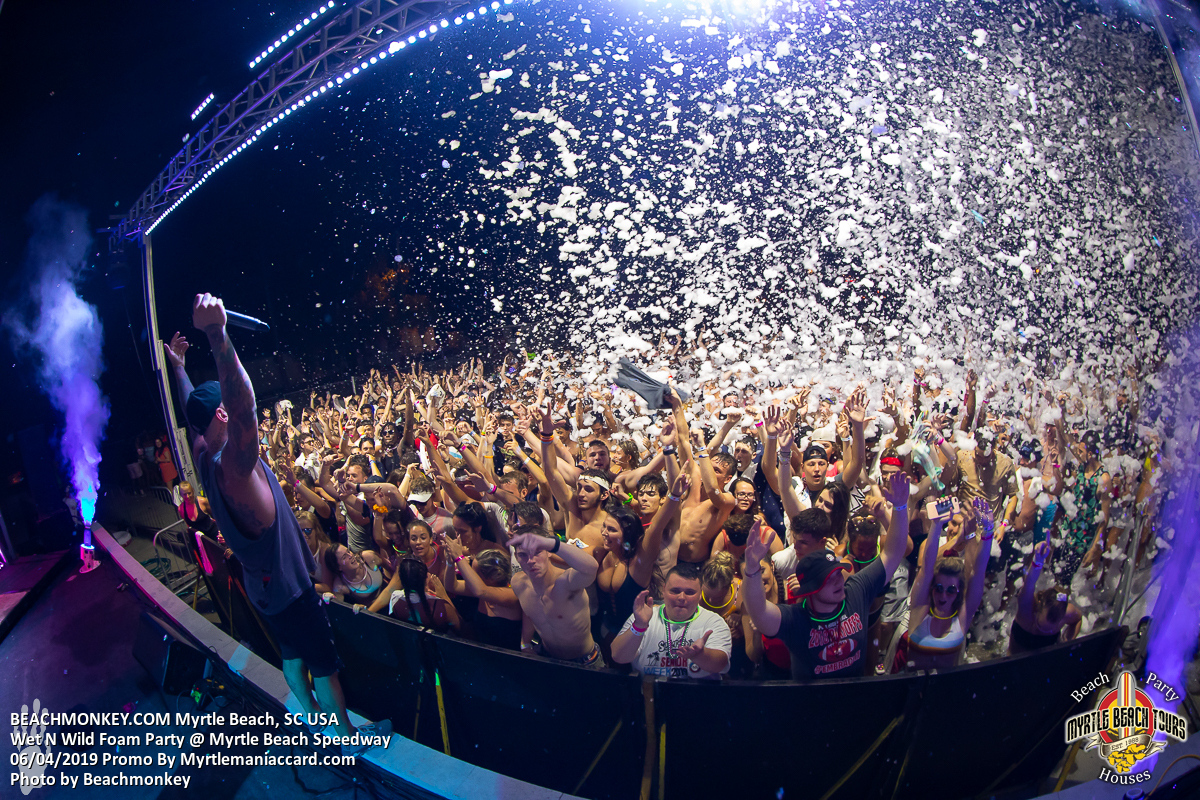 Photo Galleries Wet N Wild Foam Party Capturing